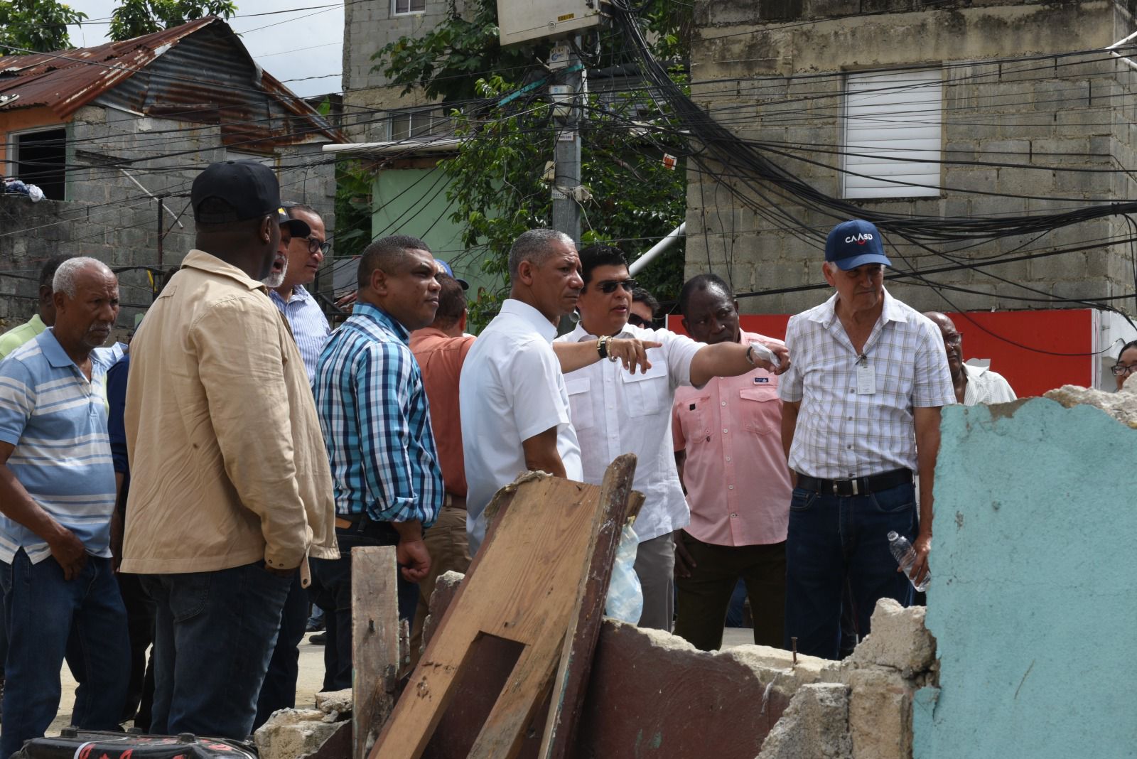 Fellito Suberví: CAASD pondrá fin a inundaciones en cañada Juan Valdez en Los Ríos