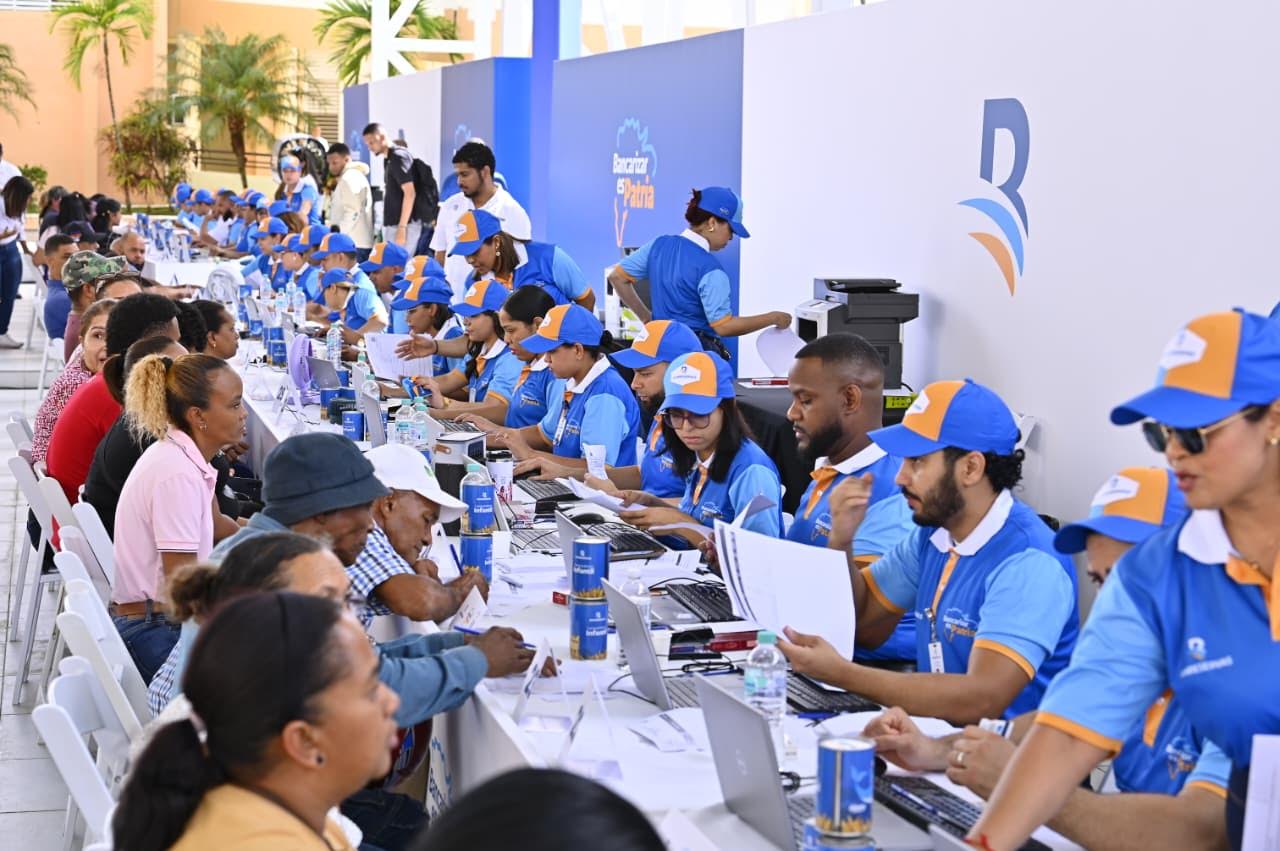 Banreservas incorpora más dominicanos al sistema financiero con actividades educativas en Duarte