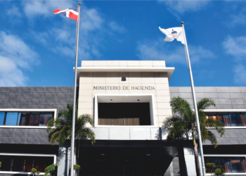 Hacienda propone amnistía fiscal y simplificación de trámites tributarios