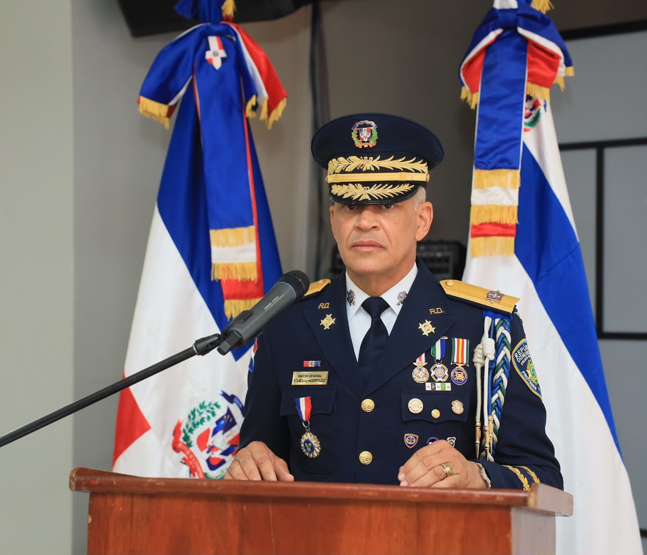 Policía Nacional busca mejorar comunicación entre niveles de mando y seguridad ciudadana
