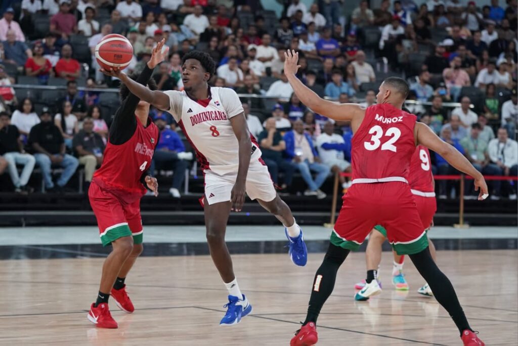 República Dominicana enfrentará a Puerto Rico por el oro en el baloncesto masculino