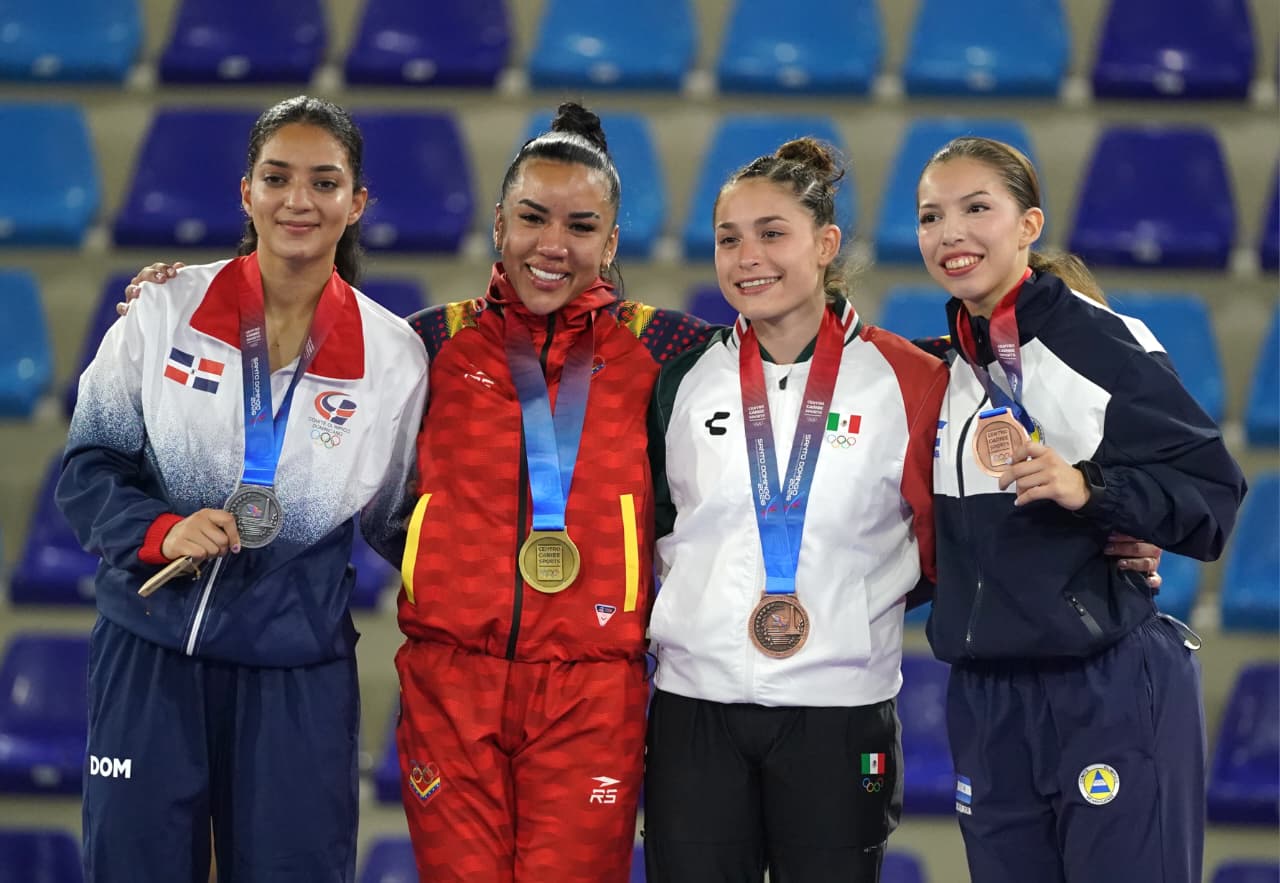 Yorgelis Salazar conquista el oro en los -50 kg del kumite