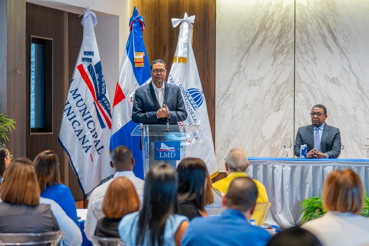 DIGEIG y Liga Municipal Dominicana impulsan nuevas metas de transparencia a través SISMAP municipal