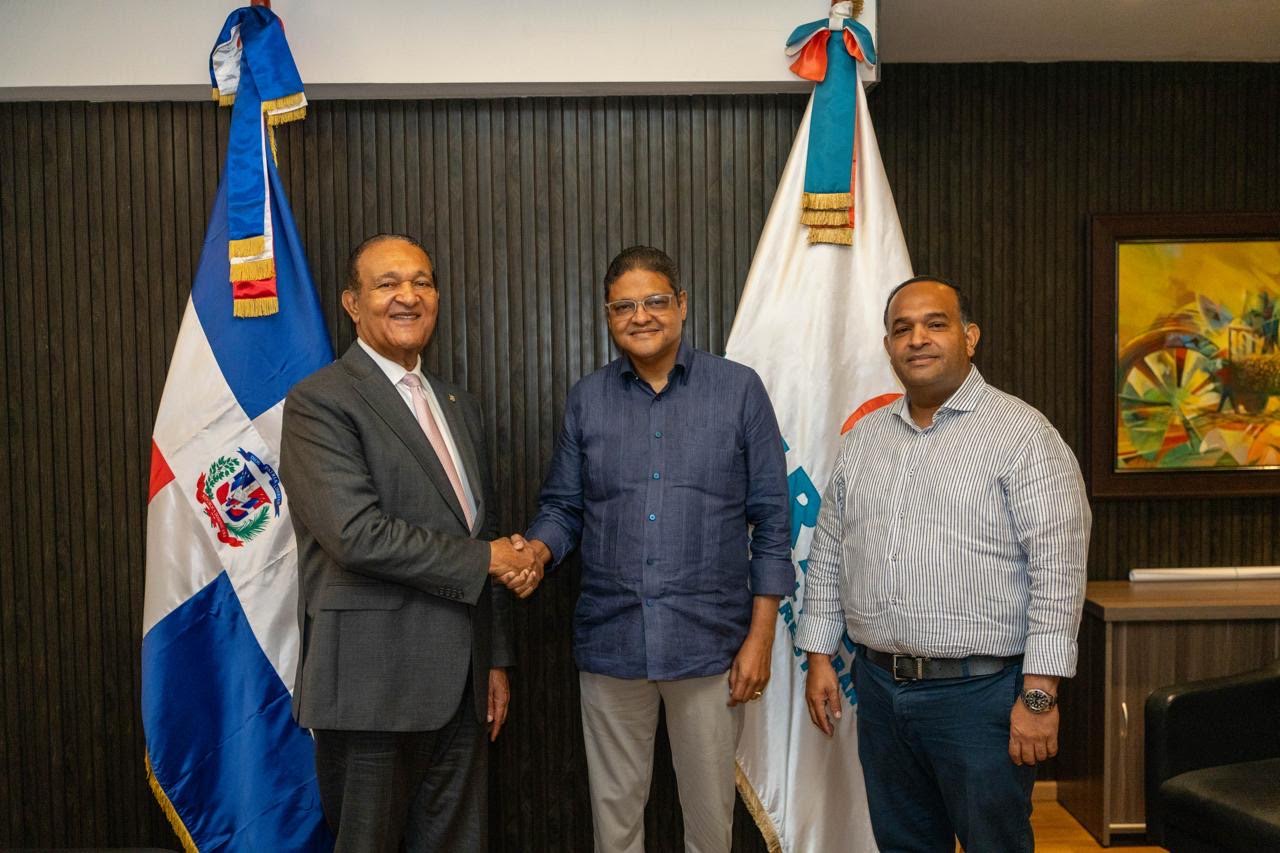 Director del Intrant inicia encuentros con transportistas para fortalecer la movilidad