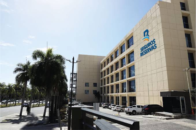AM Best reafirma fortaleza financiera de Seguros Reservas