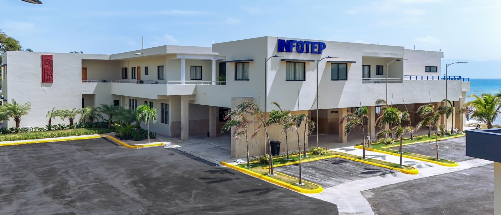 Escuela Guarocuya del INFOTEP ha capacitado a 988 participantes en Barahona desde agosto